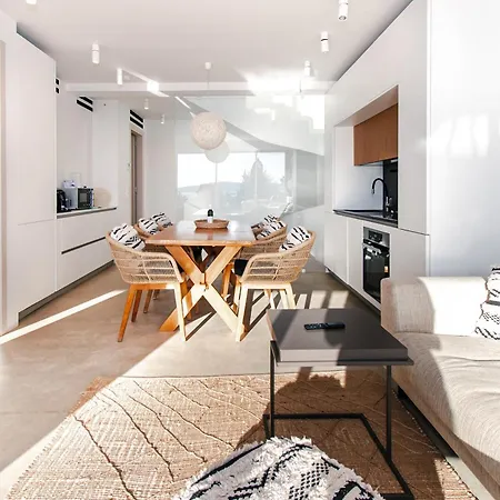 Vistawave Sea View *