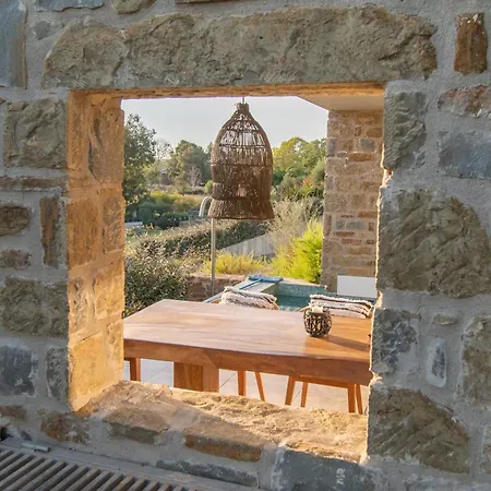 Vistawave Sea View Villa