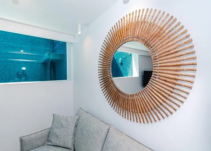 Vistawave Sea View Villa *