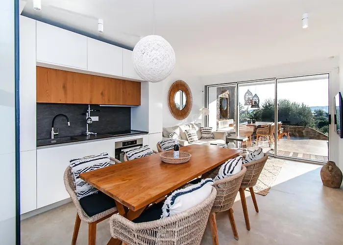 Vistawave Sea View Villa Gialova